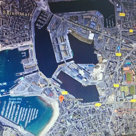 Apartment Le Dauphine 20m De La *